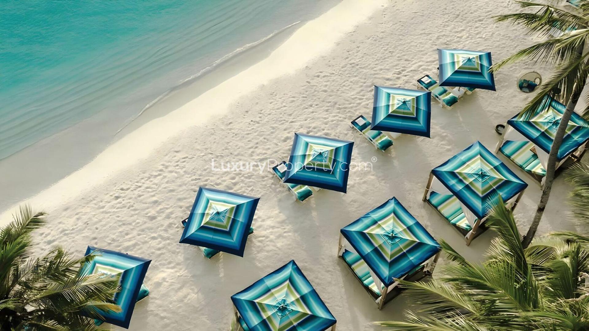 Aerial view of luxury apartment with waterfront, Al Marjan Island, Moonstone community