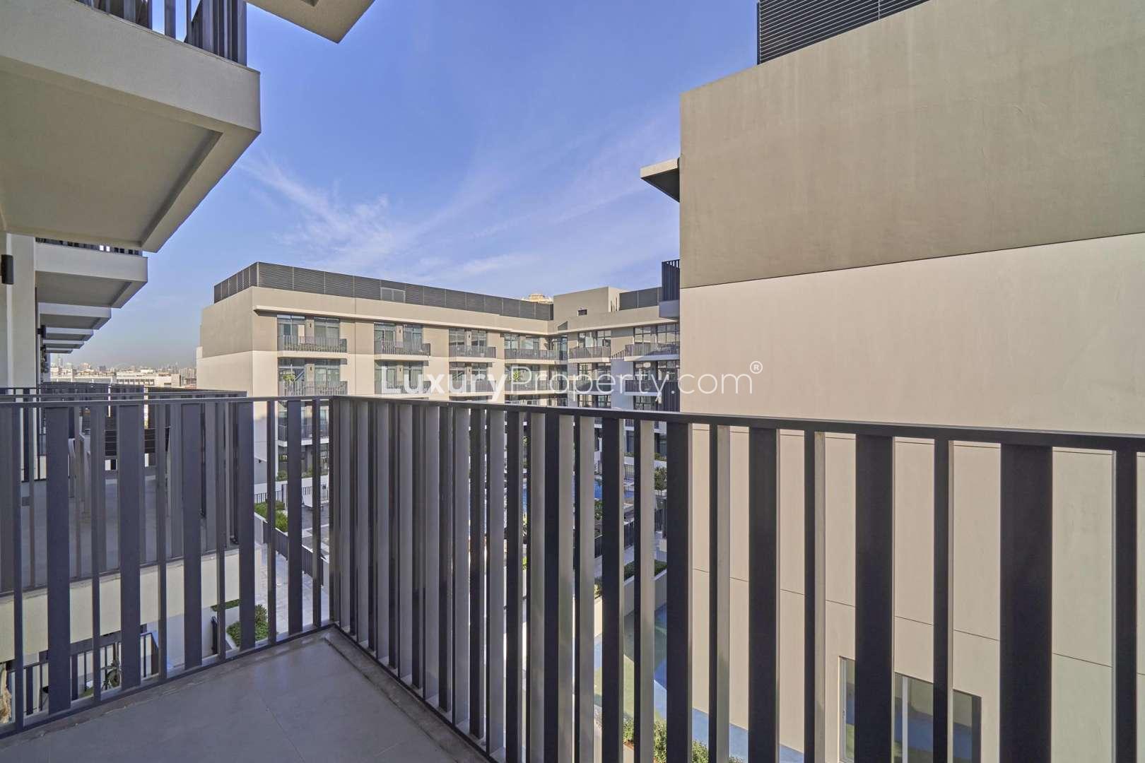 Luxury studio apartment with balcony in Belgravia 2, Jumeirah Village Circle, for rent
