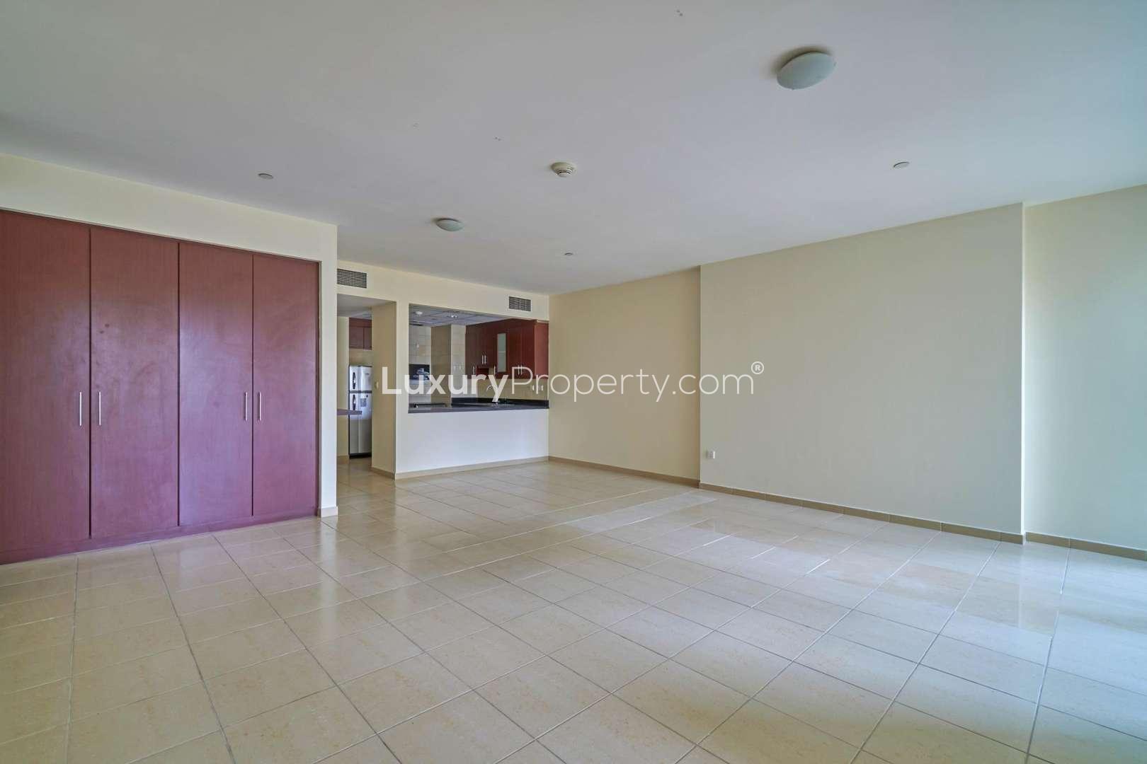 Cozy studio flat interior with balcony view near Dubai Marina Mall, Murjan, JBR