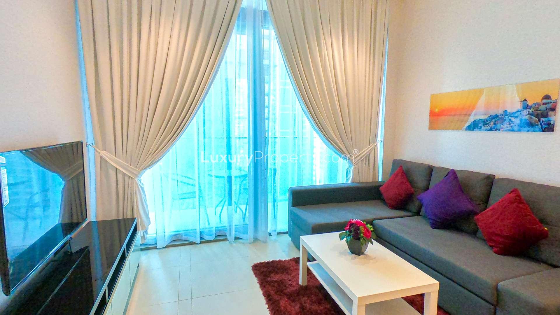 Studio apartment interior with dining area and kitchen in Marina Gate 2, Dubai Marina