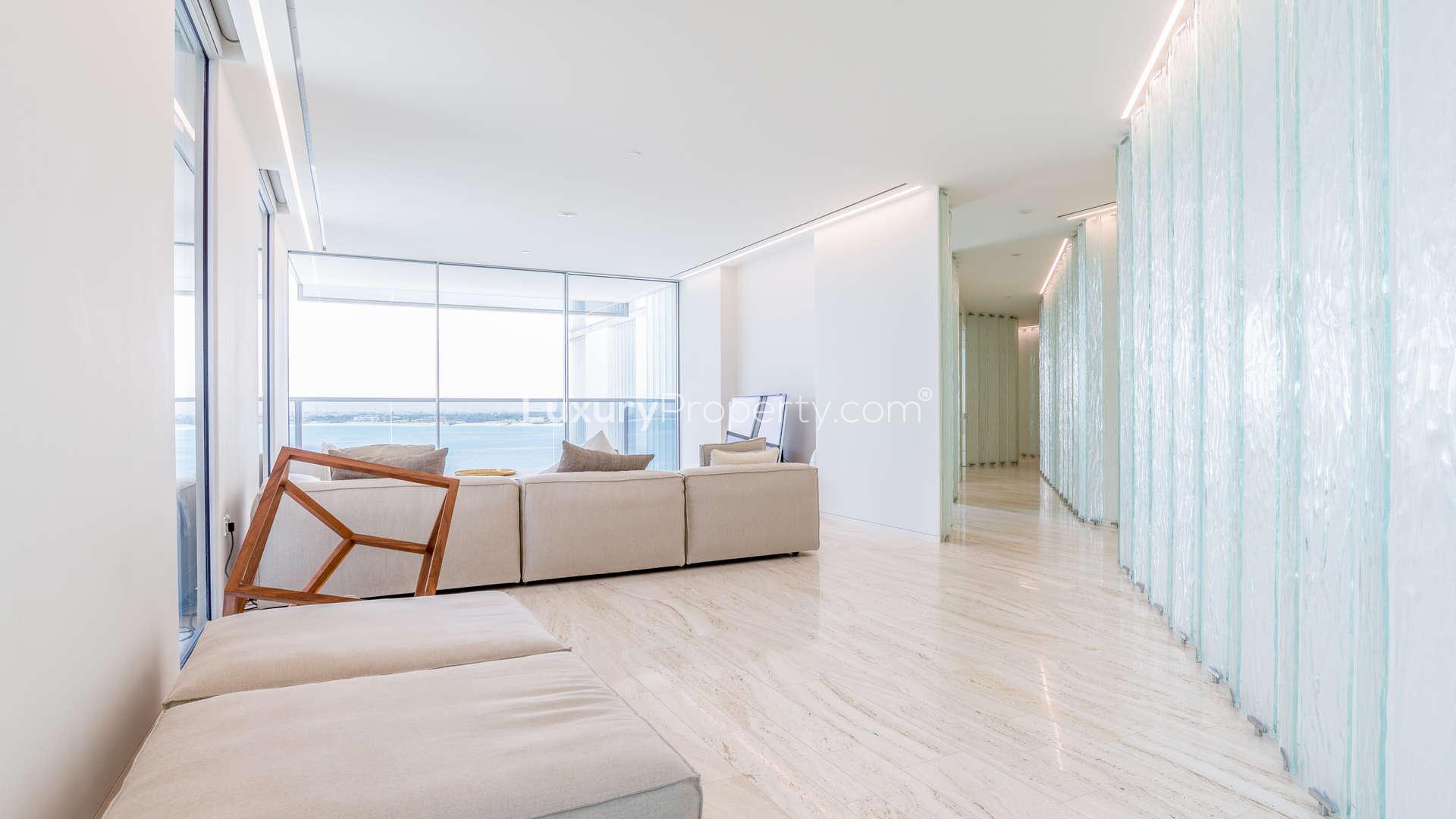 Contemporary beachfront studio dining area with sea view in Muraba Residences, Palm Jumeirah