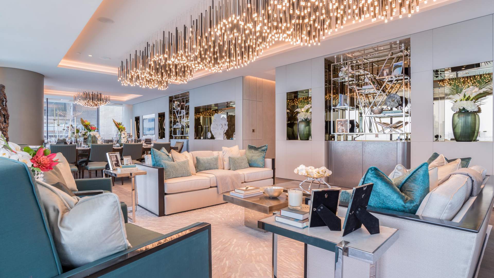 Luxurious living area at One Palm Jumeirah apartment, featuring elegant decor and modern design