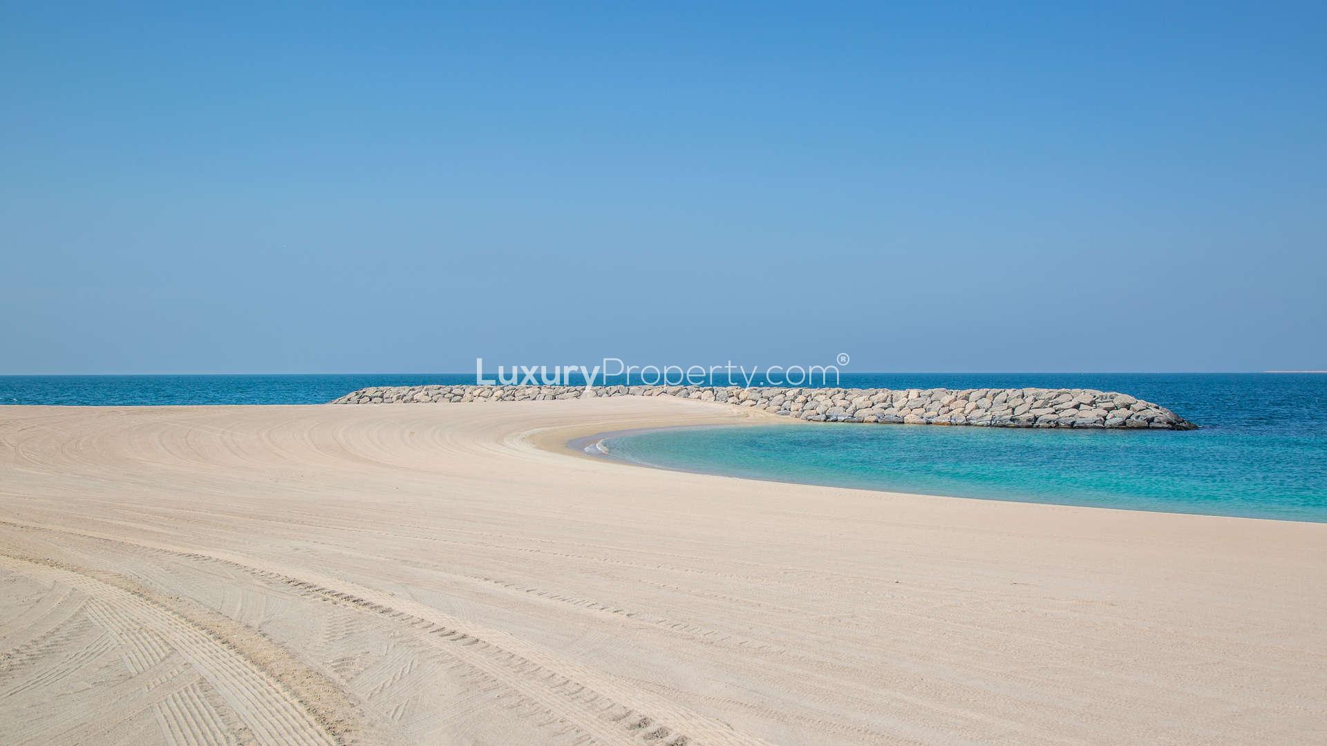 "Stunning beachfront view from Jumeirah Bay Island plot for sale, Dubai, LP03203.",Desirable plot on Jumeirah Bay Island with stunning sea views for sale