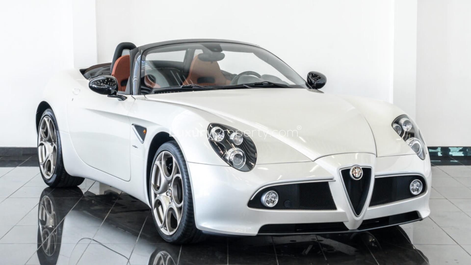 2010 Alfa Romeo 8C Spider for Sale in Dubai
